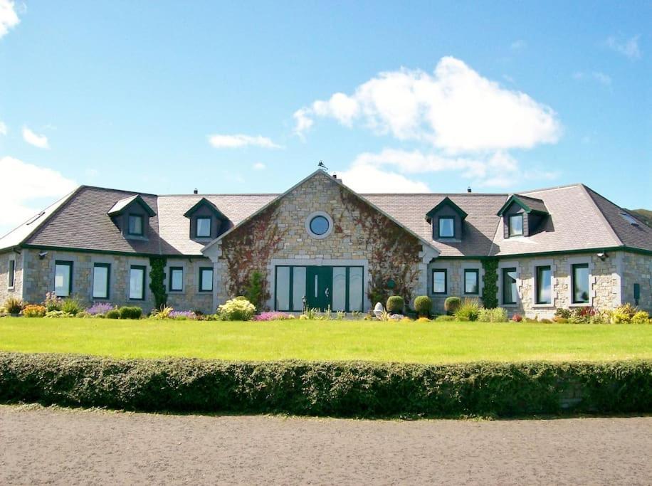 Like Walking Into A Fantastic Novel At Inishowen House Rashenny エクステリア 写真